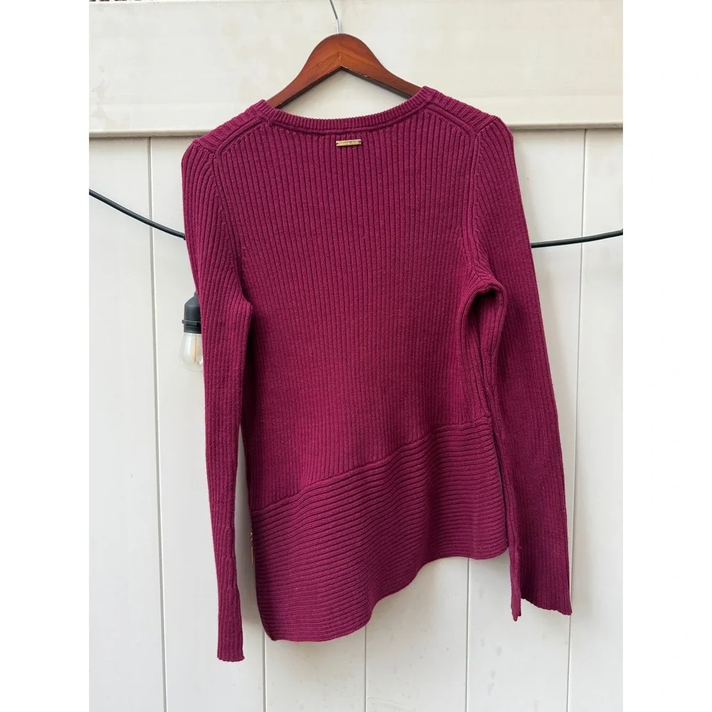 Michael Michael Kors Magenta Ribbed Asymmetrical Zip Hem Sweater Medium
